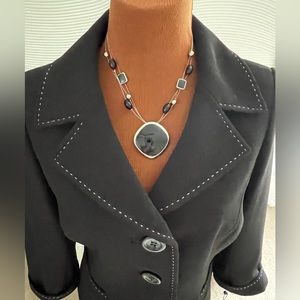 New Tahara, two piece, Rich, black skirt, suit, size 10